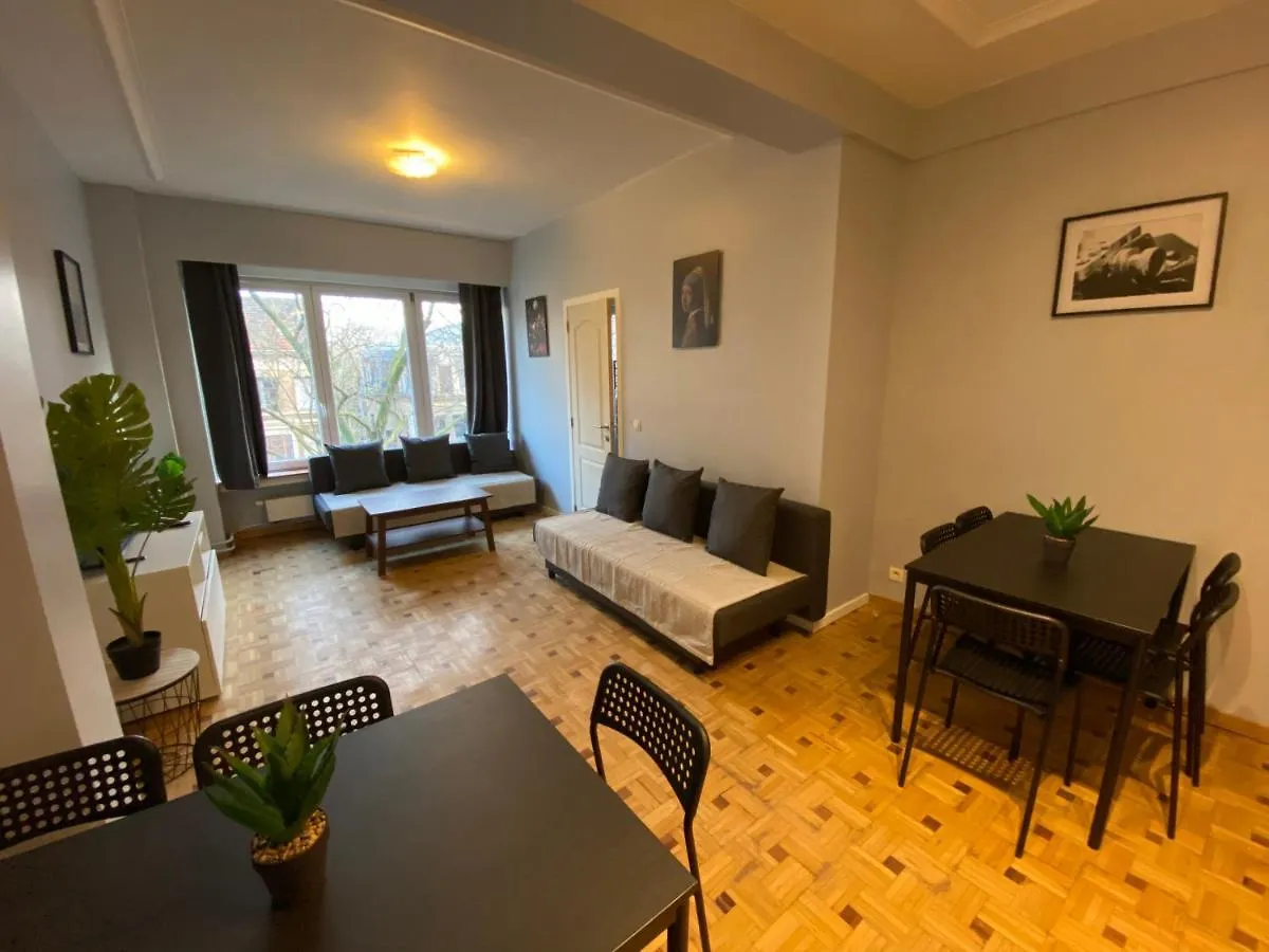 Belga Apartment,3 Bedrooms, Nr2 Antwerp Belgium